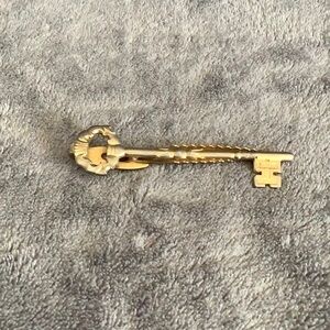 Hickok 1950 Men's Vintage Key Tie Clip